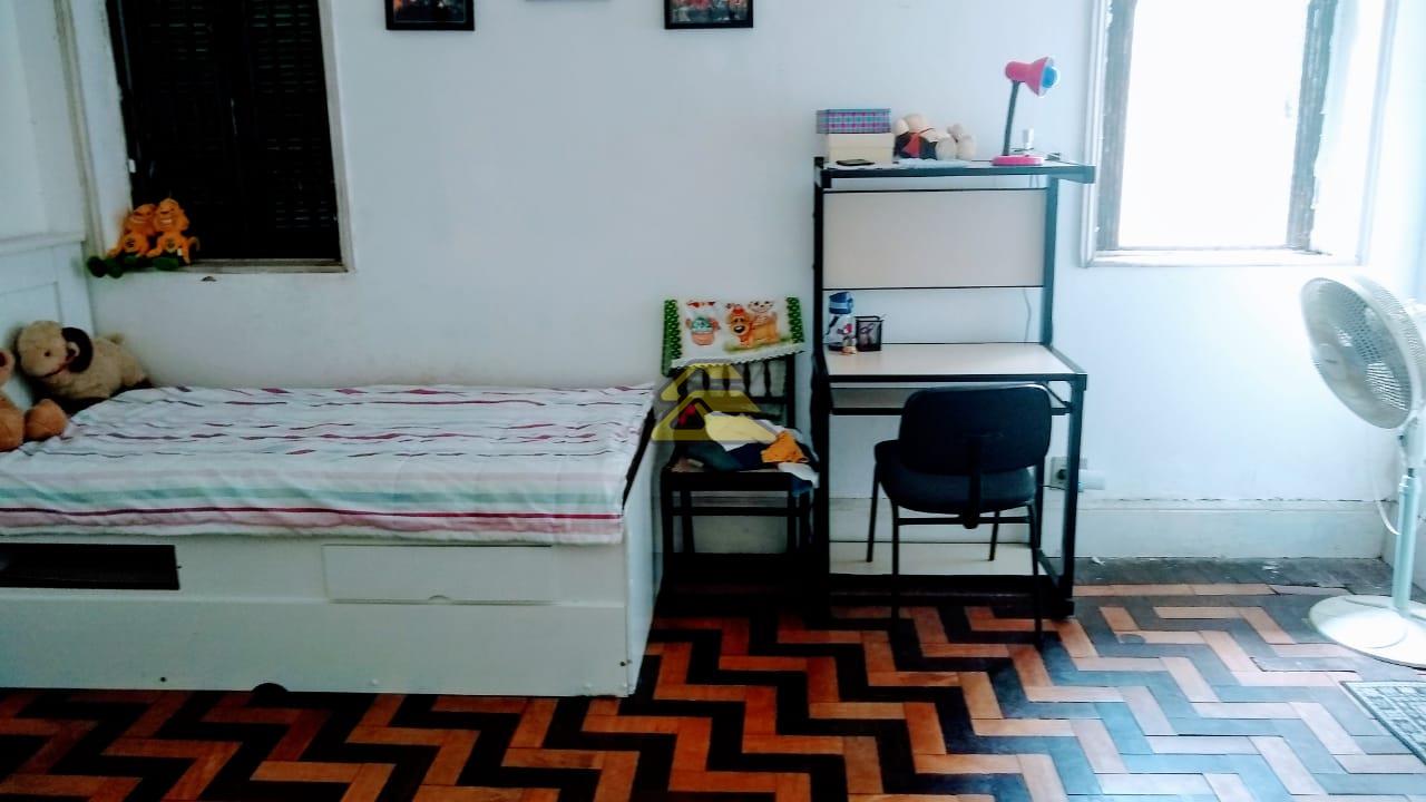 Apartamento à venda com 4 quartos, 180m² - Foto 11