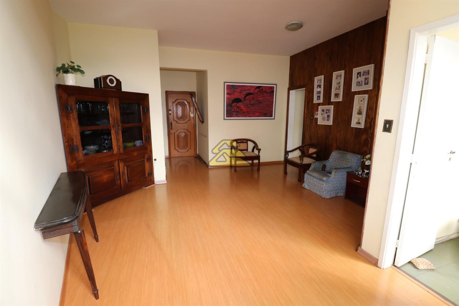 Apartamento à venda com 3 quartos, 100m² - Foto 5