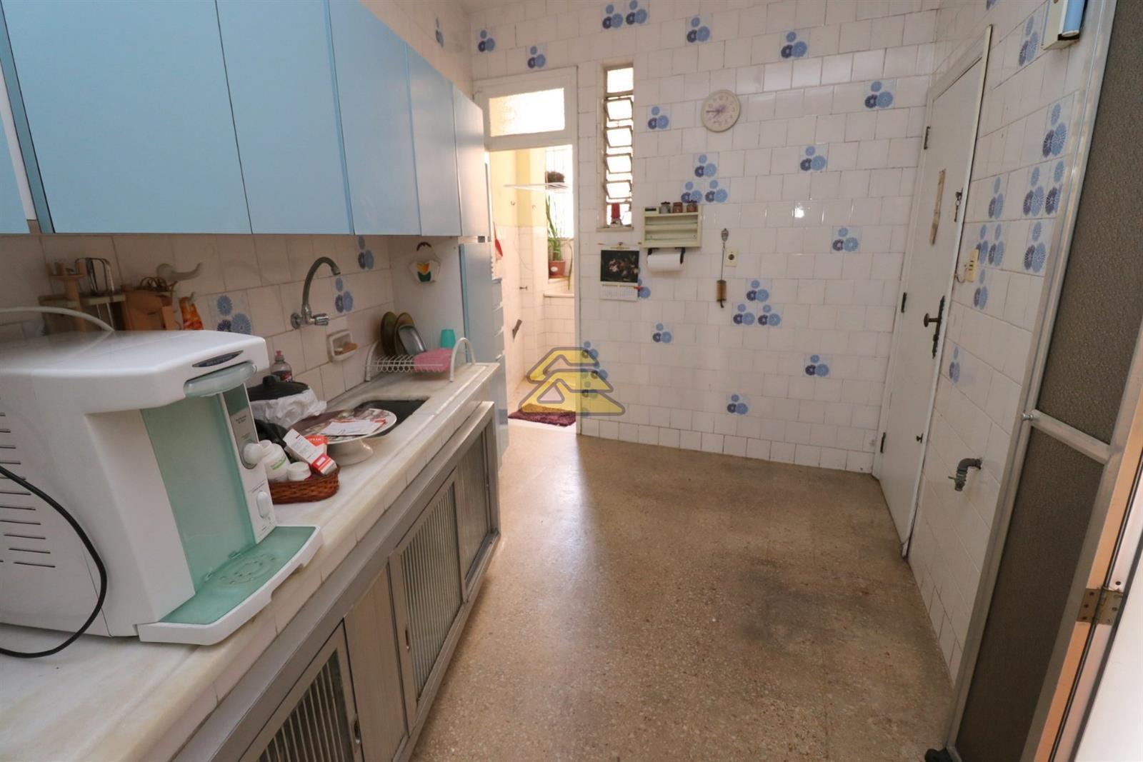 Apartamento à venda com 3 quartos, 100m² - Foto 28