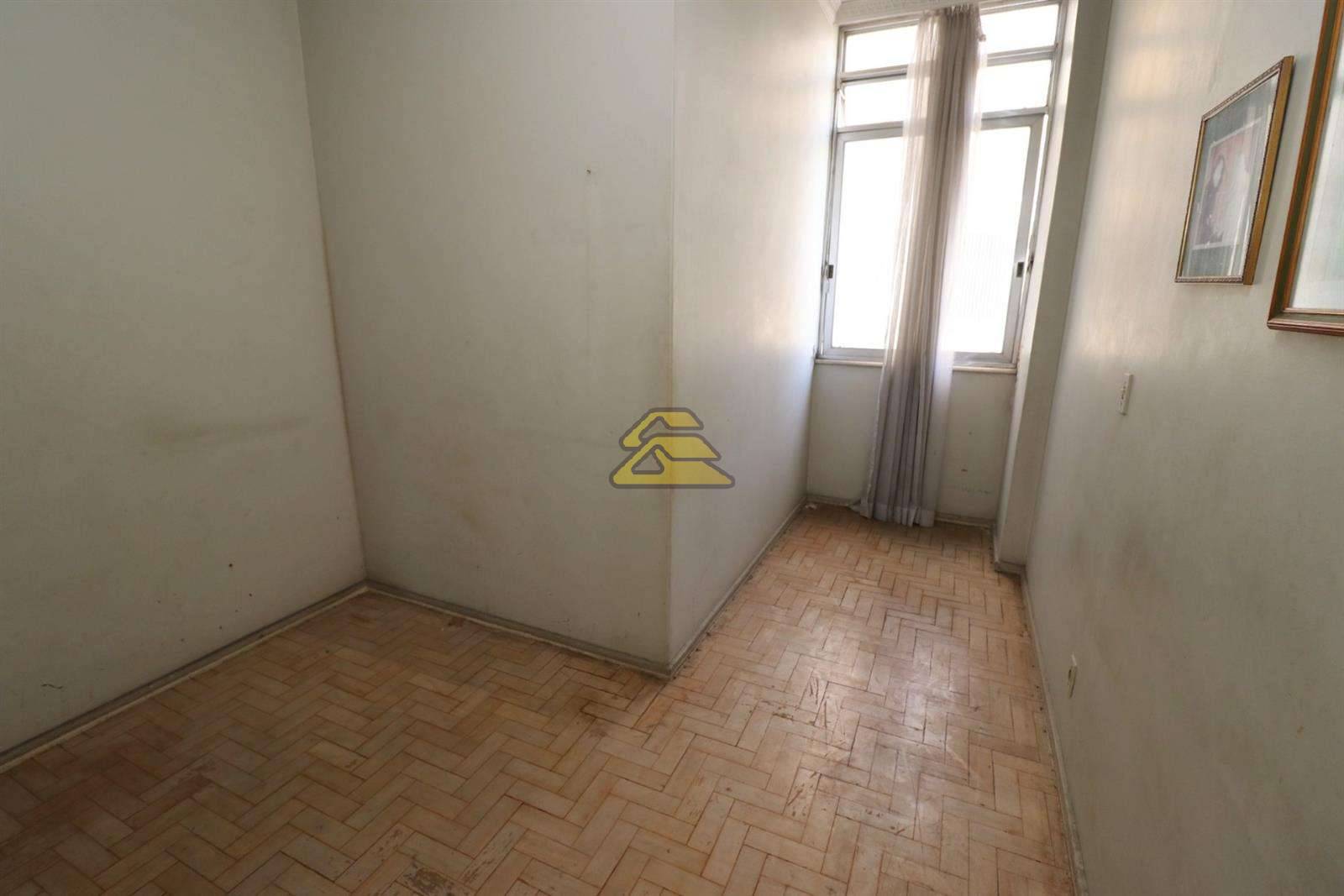 Apartamento à venda com 2 quartos, 76m² - Foto 9