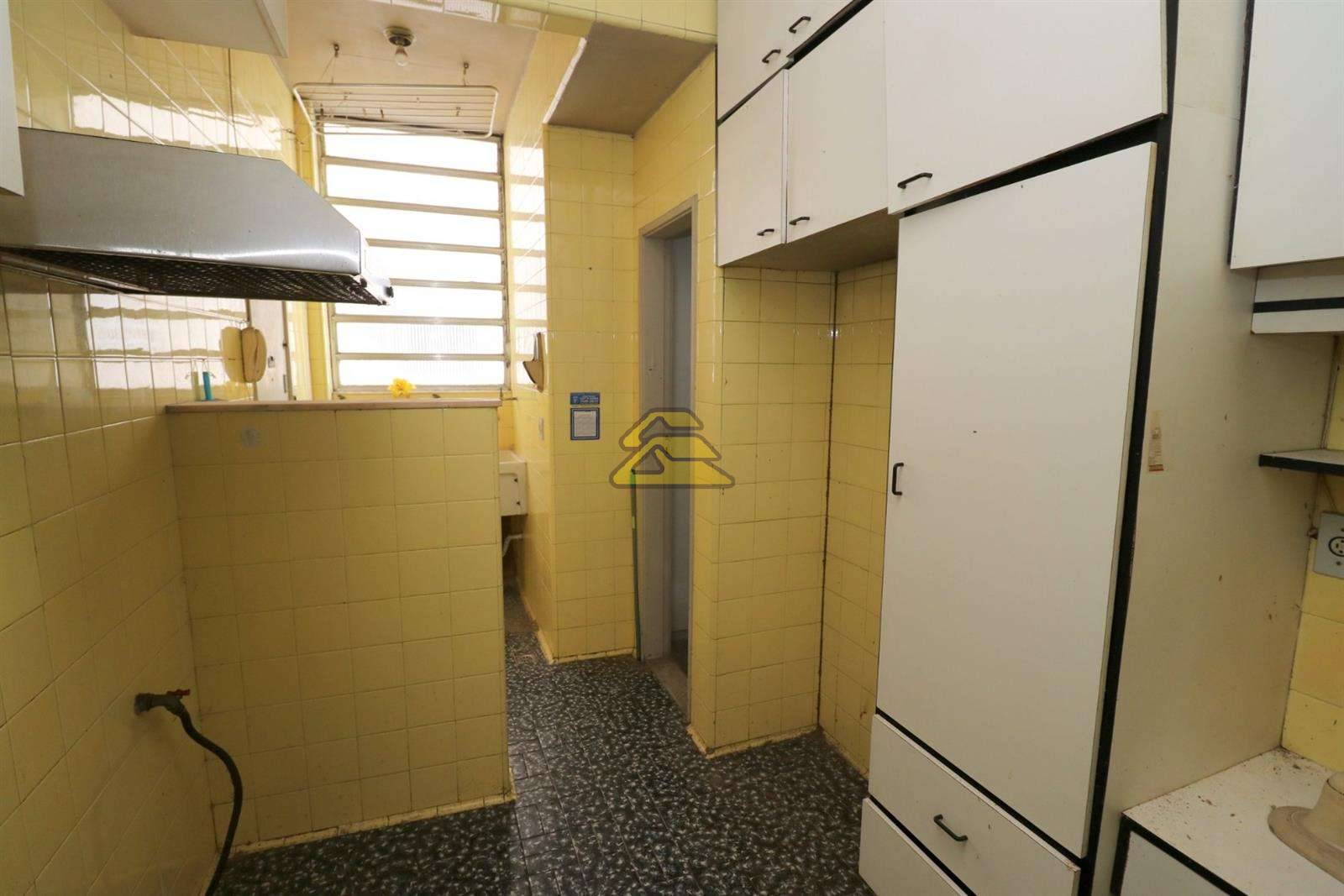 Apartamento à venda com 2 quartos, 76m² - Foto 24