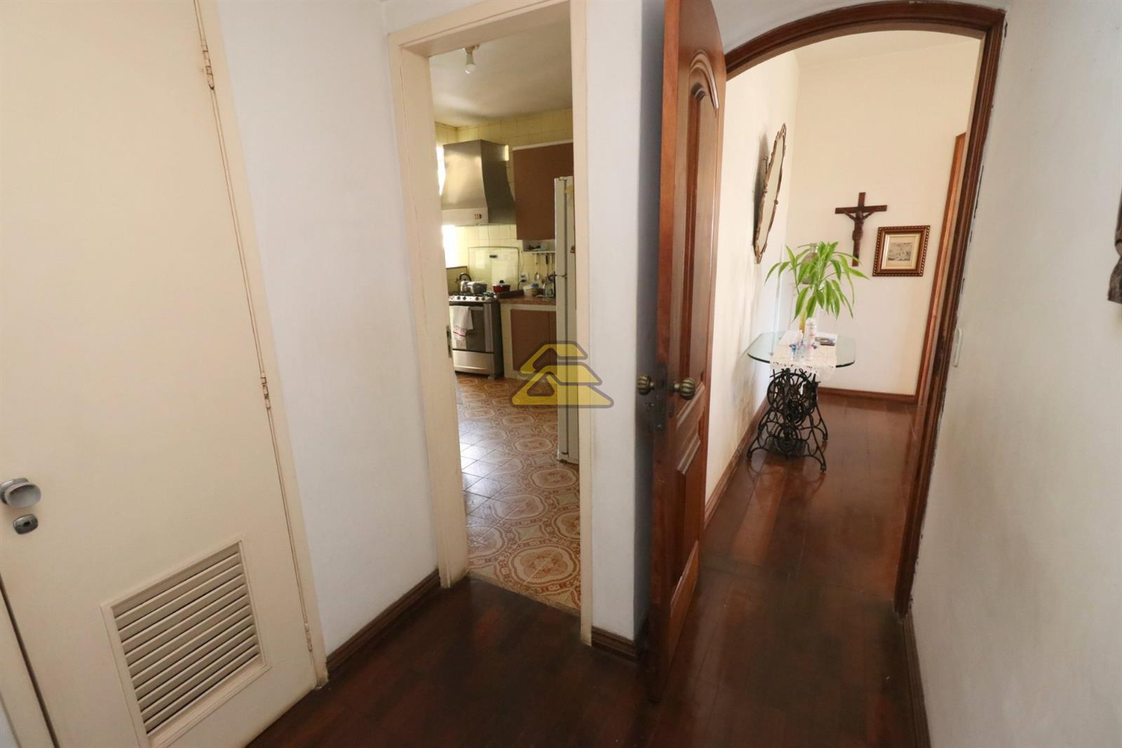 Apartamento à venda com 4 quartos, 160m² - Foto 7