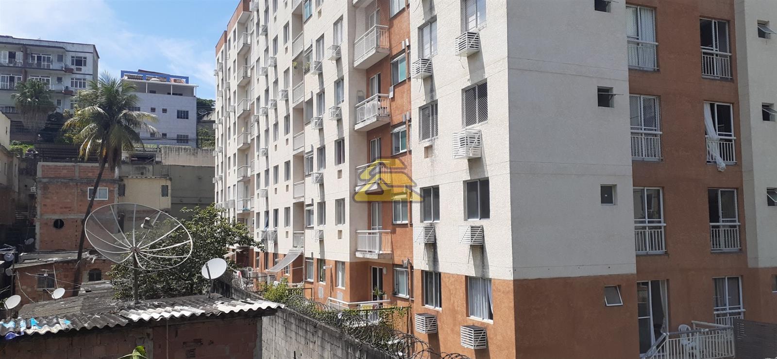 Apartamento à venda com 2 quartos, 40m² - Foto 26