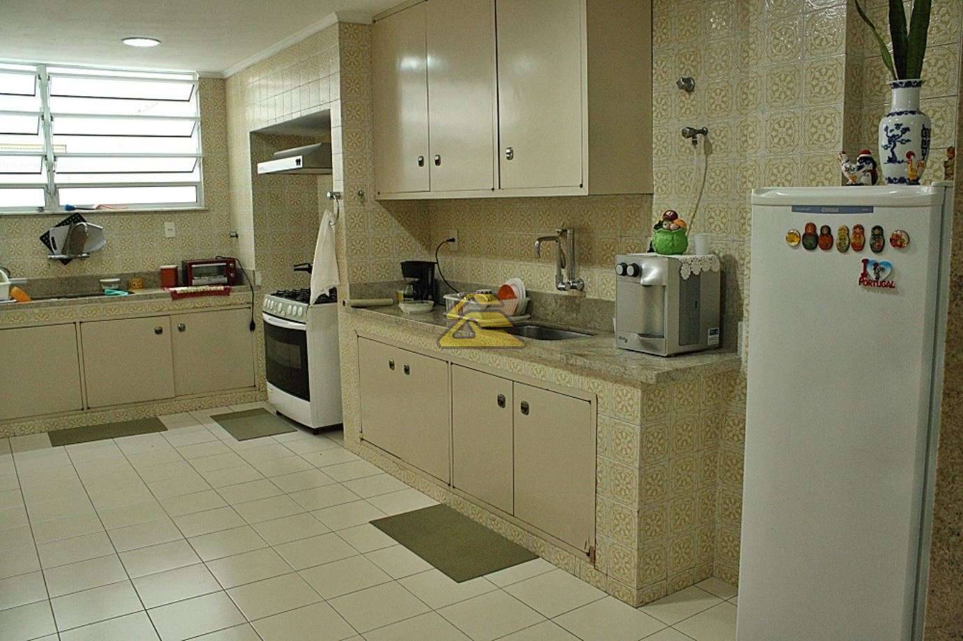 Apartamento à venda com 4 quartos, 300m² - Foto 24