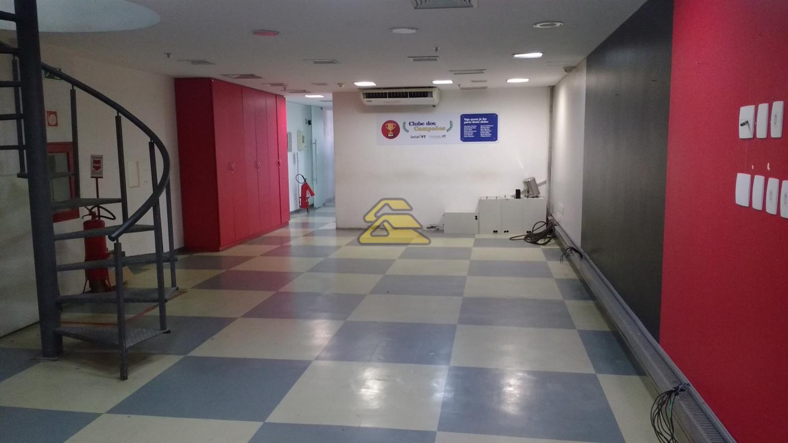 Prédio Inteiro para alugar, 600m² - Foto 18