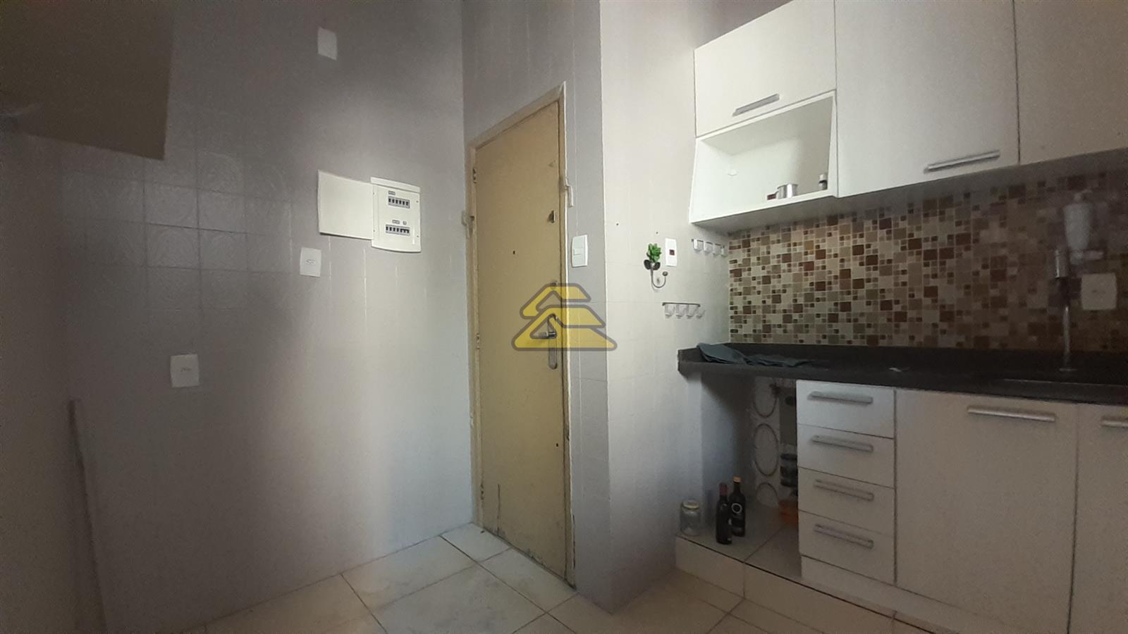 Apartamento à venda com 2 quartos, 72m² - Foto 15