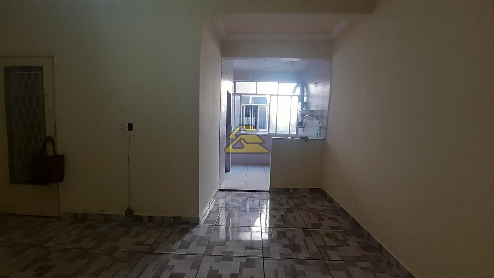 Apartamento à venda com 2 quartos, 72m² - Foto 2