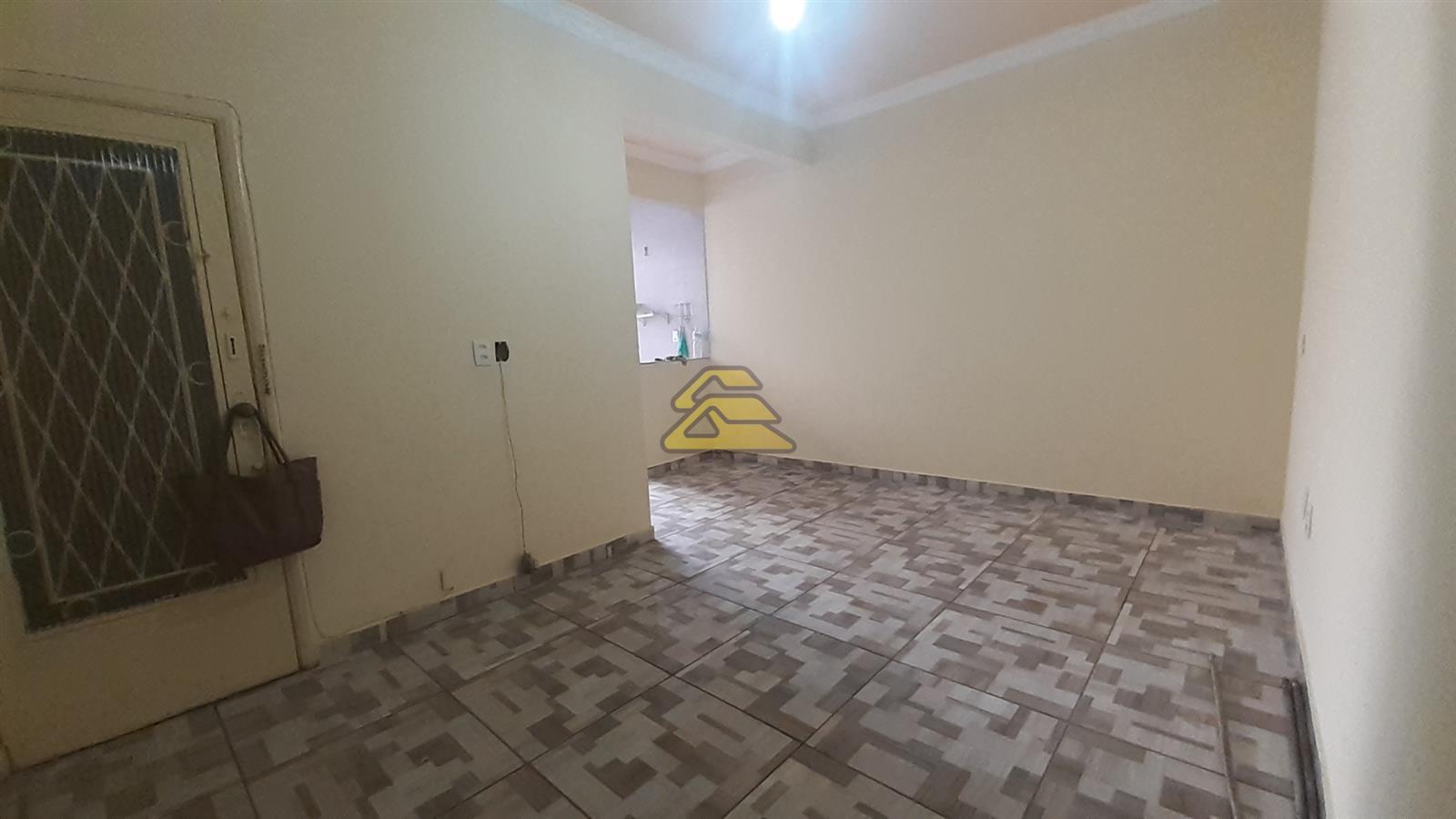 Apartamento à venda com 2 quartos, 72m² - Foto 1