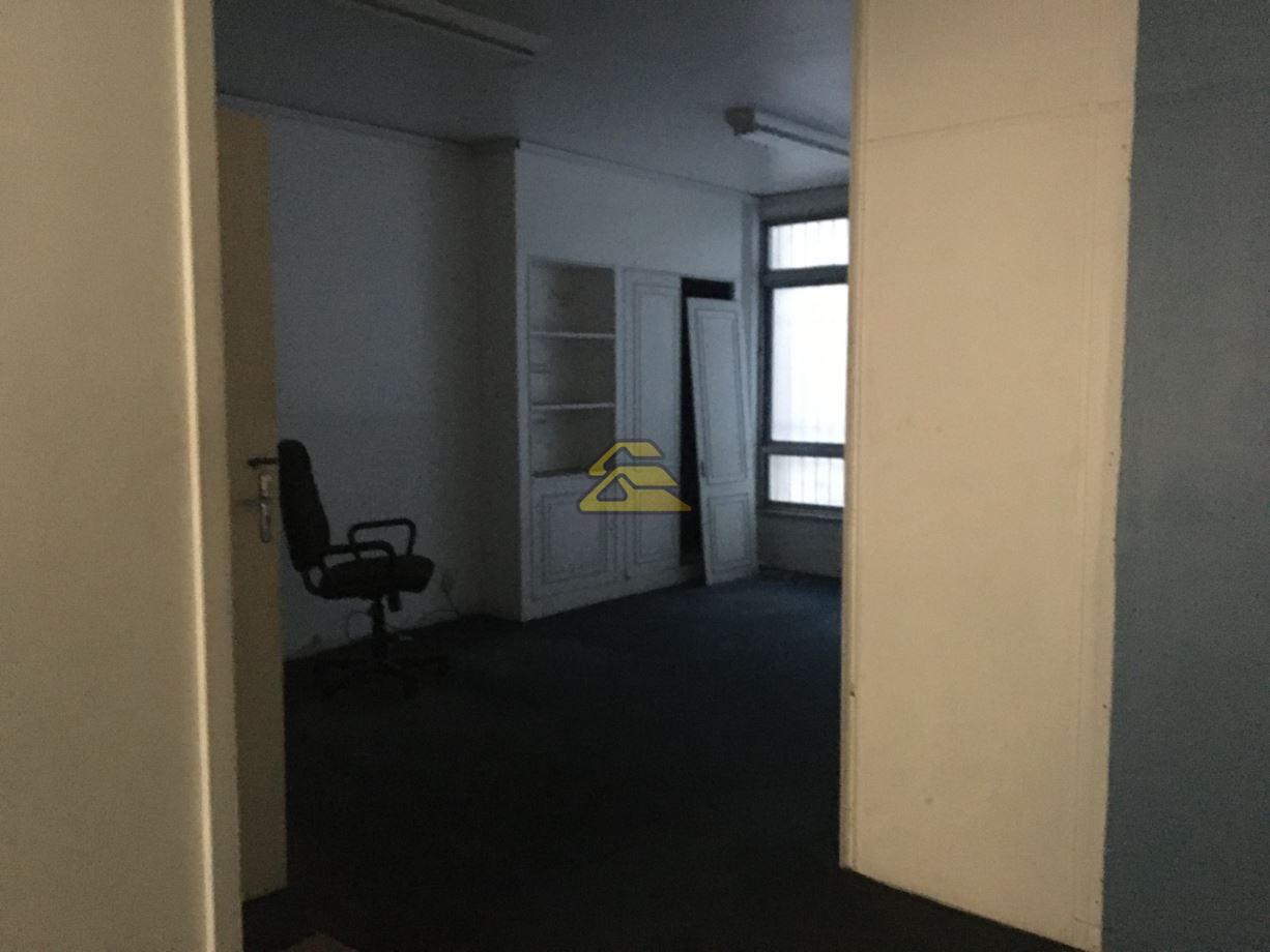 Conjunto Comercial-Sala à venda, 185m² - Foto 17