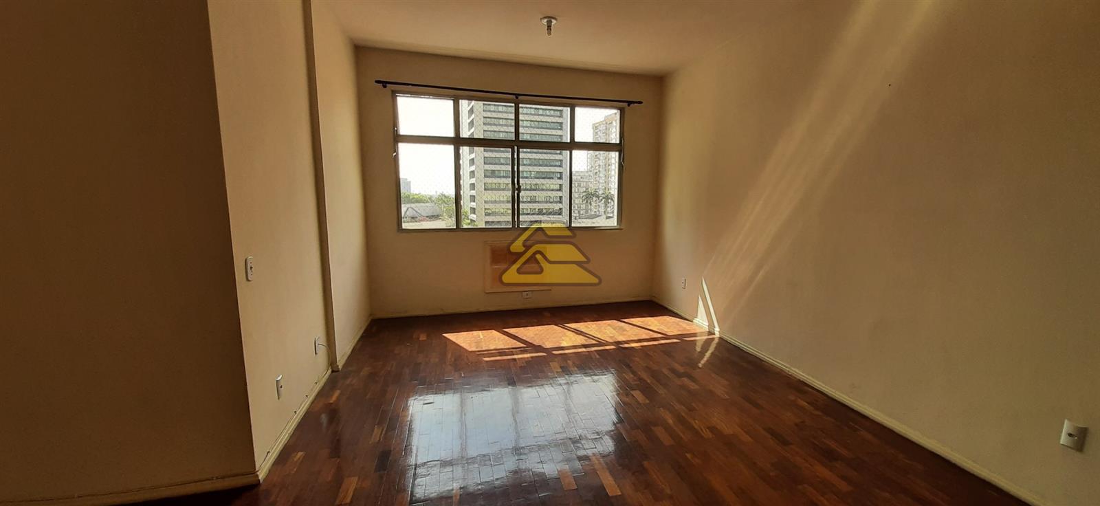 Apartamento à venda com 4 quartos, 96m² - Foto 1