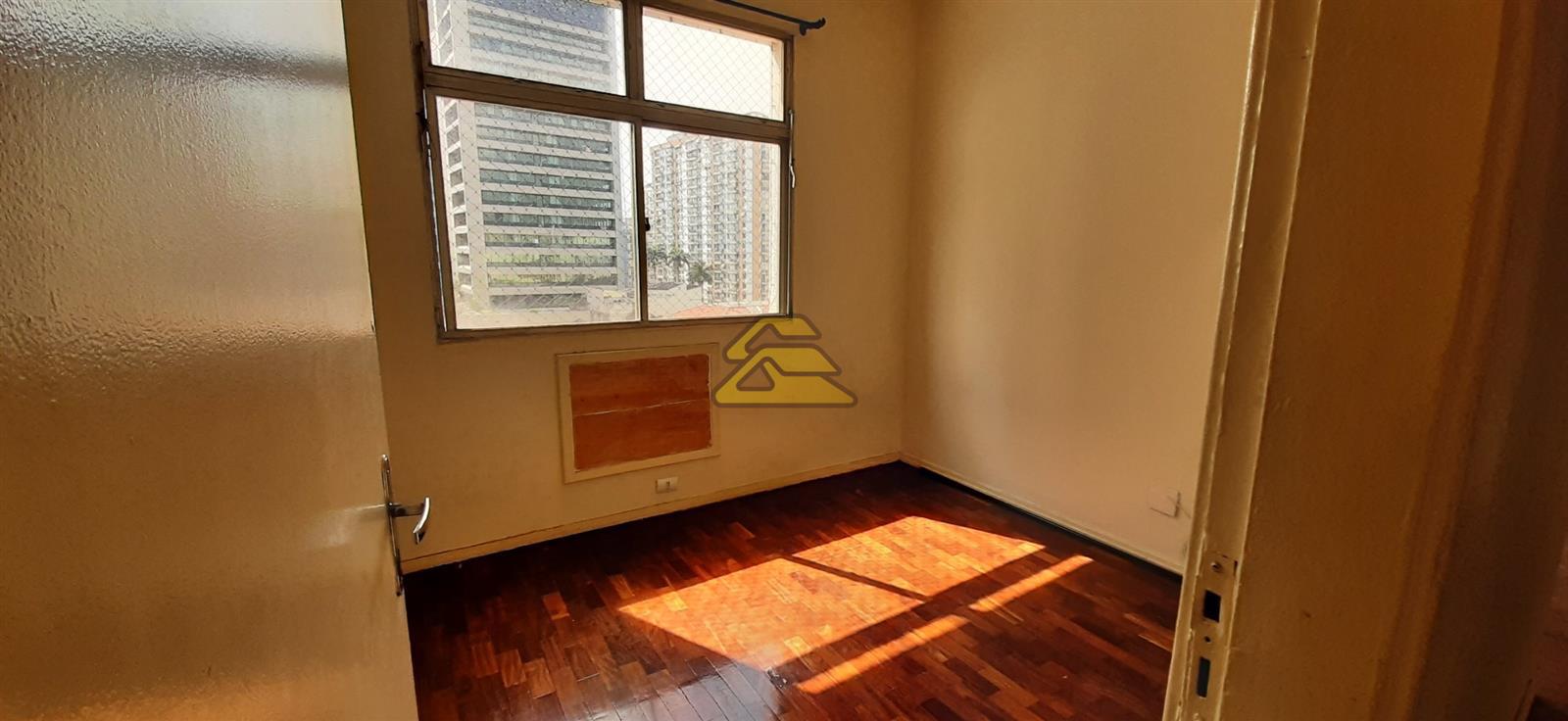 Apartamento à venda com 4 quartos, 96m² - Foto 13