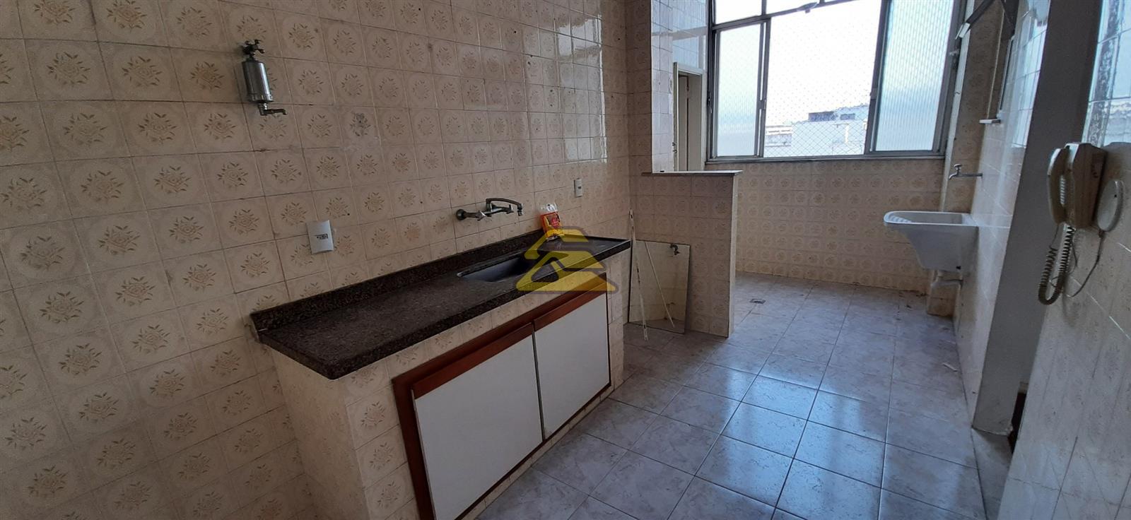 Apartamento à venda com 4 quartos, 96m² - Foto 14