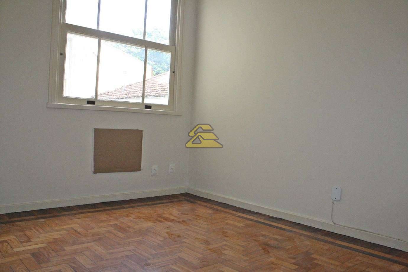 Apartamento à venda com 3 quartos, 114m² - Foto 12