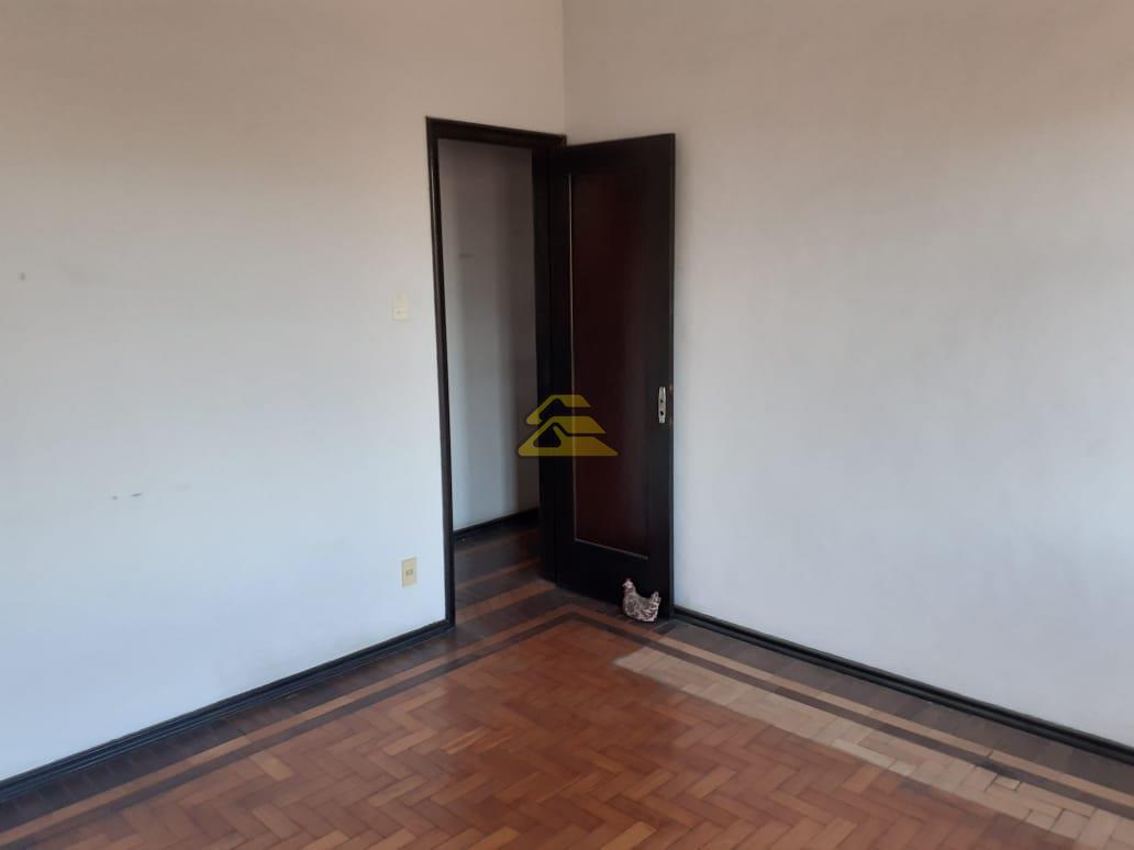 Apartamento à venda com 3 quartos, 97m² - Foto 5