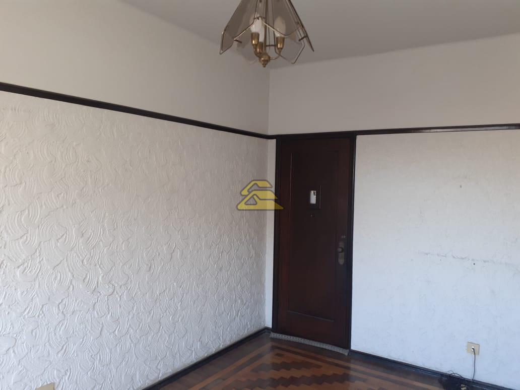 Apartamento à venda com 3 quartos, 97m² - Foto 7