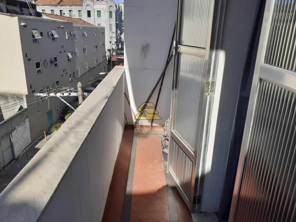 Apartamento à venda com 3 quartos, 97m² - Foto 15