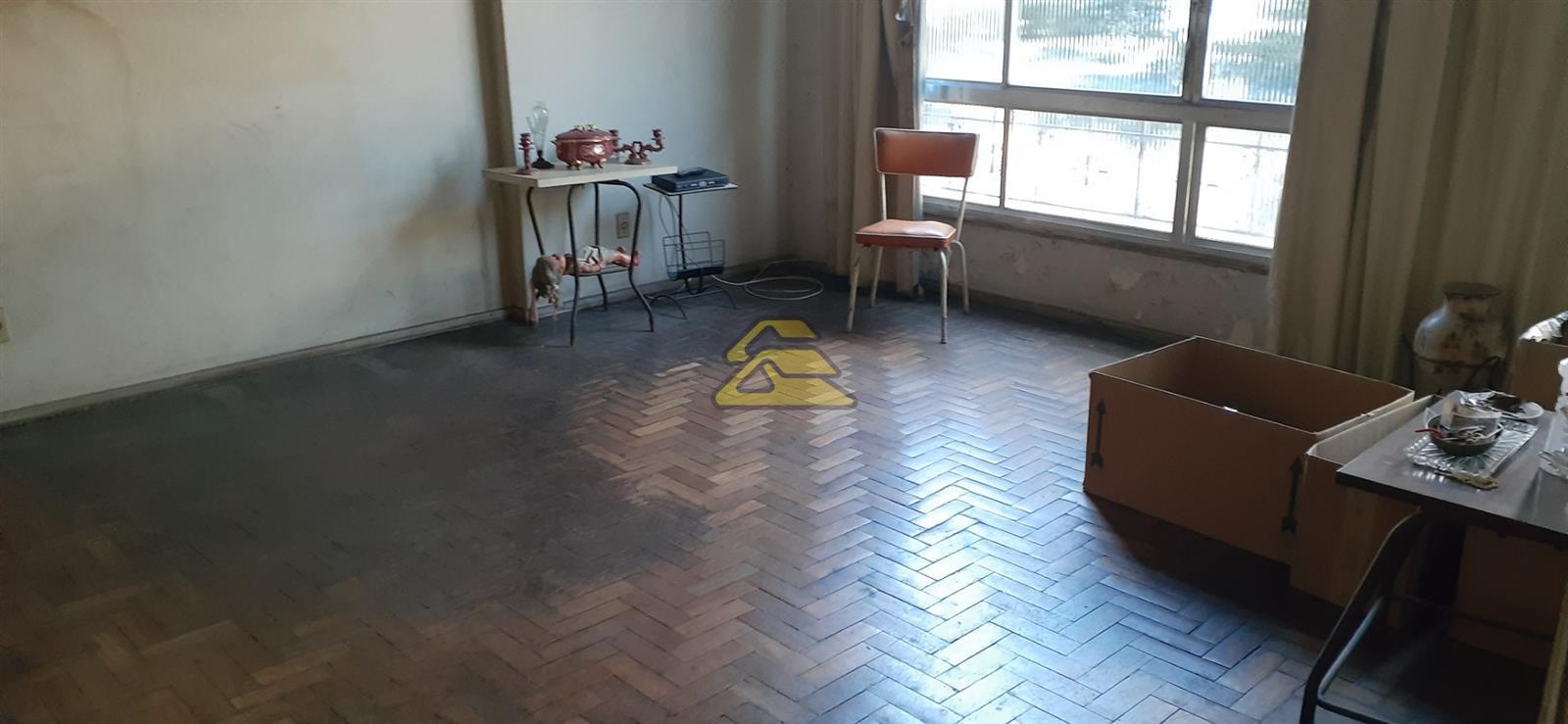 Apartamento à venda com 3 quartos, 89m² - Foto 1