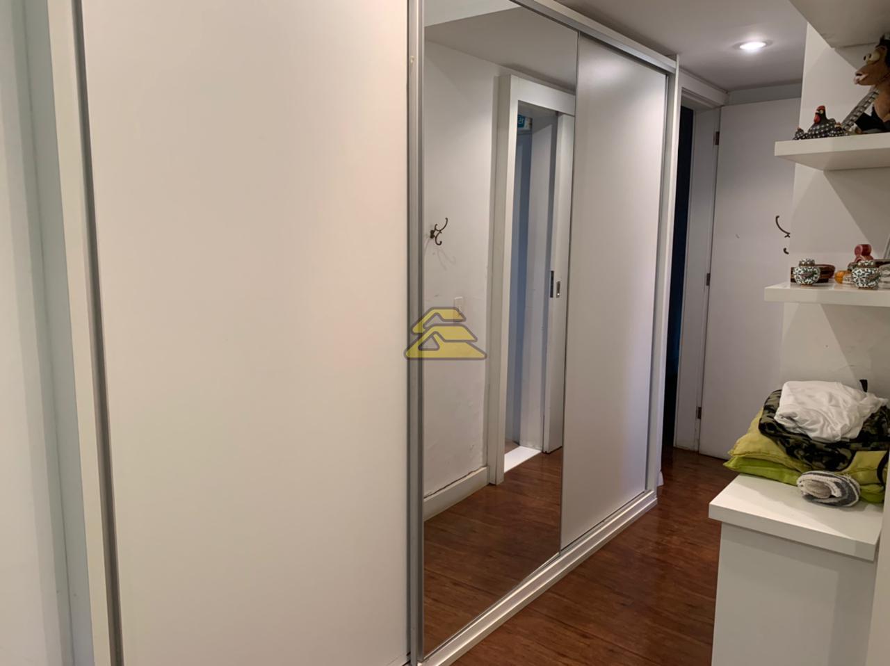 Apartamento à venda com 4 quartos, 152m² - Foto 7