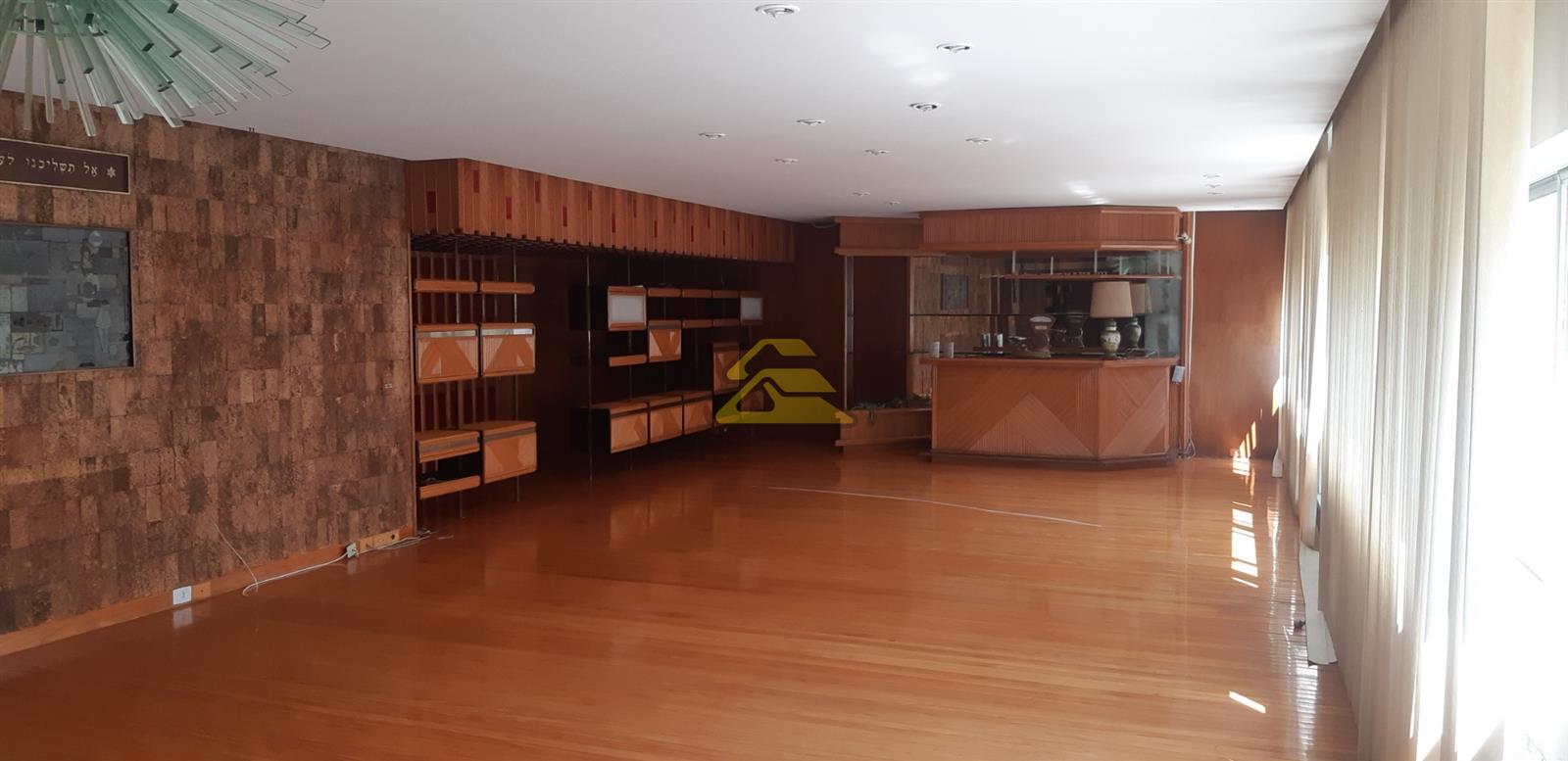 Apartamento à venda com 3 quartos, 292m² - Foto 4