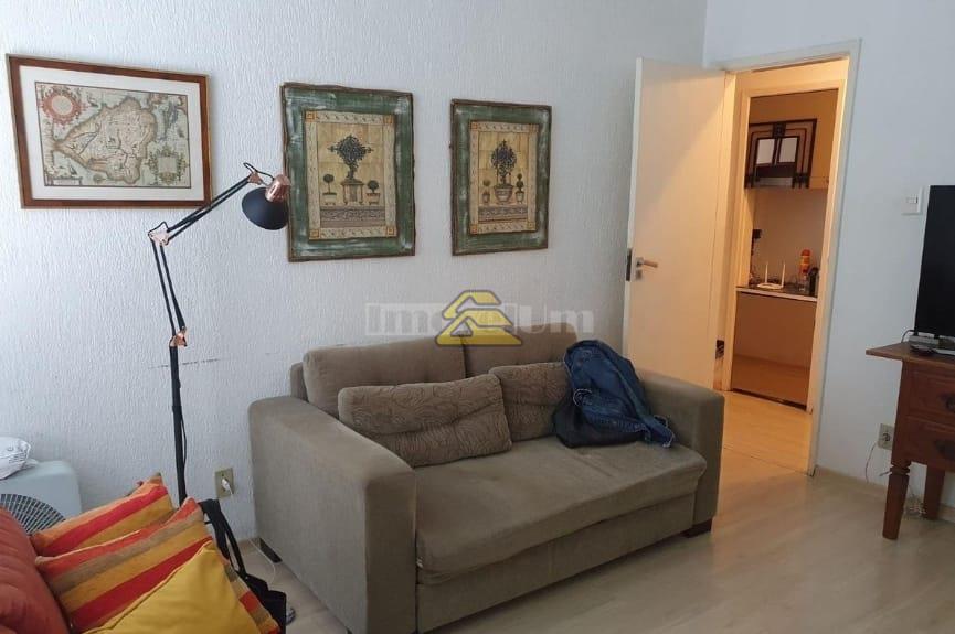 Apartamento à venda com 3 quartos, 200m² - Foto 17