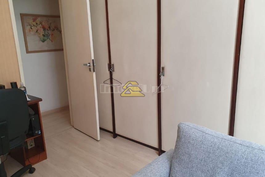 Apartamento à venda com 3 quartos, 200m² - Foto 21