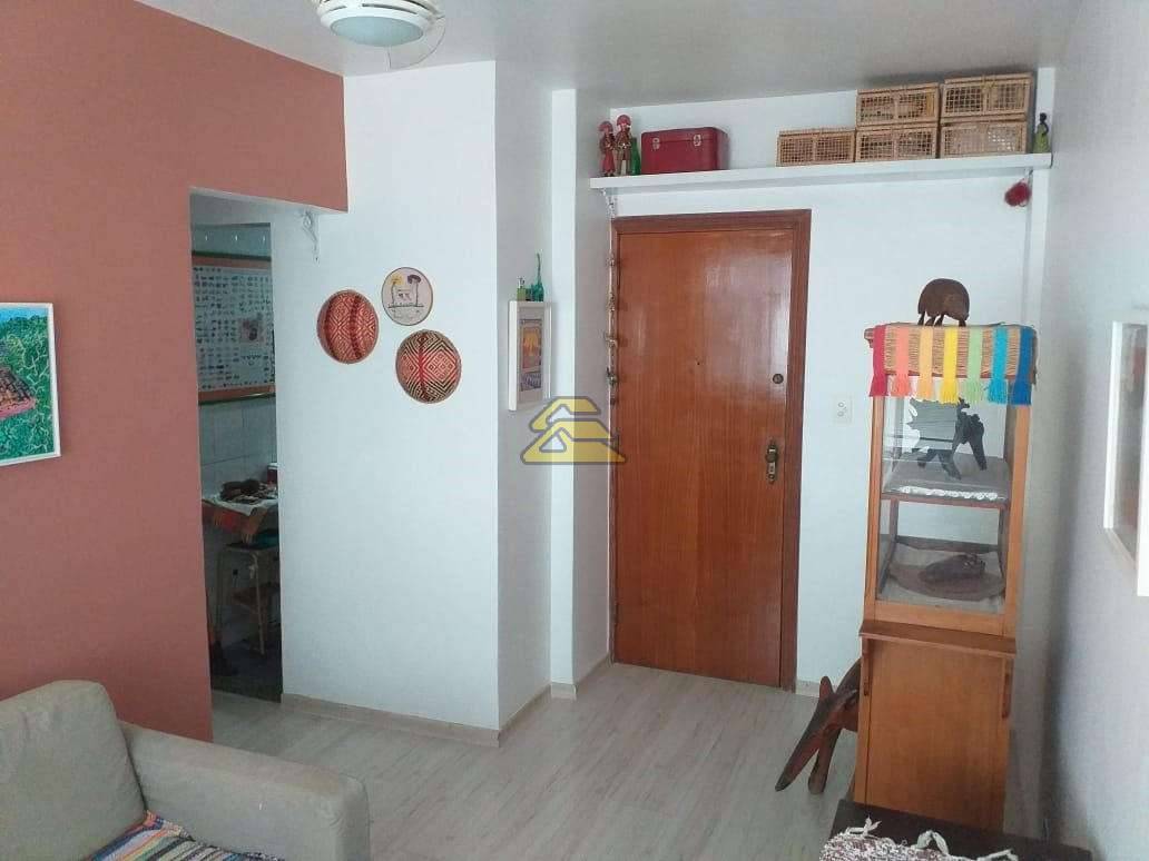 Apartamento à venda com 2 quartos, 47m² - Foto 2