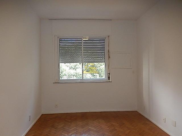 Apartamento à venda com 4 quartos, 265m² - Foto 9