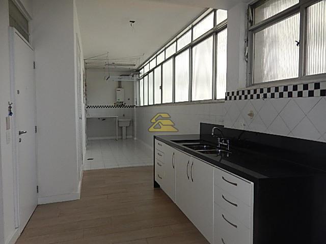 Apartamento à venda com 4 quartos, 265m² - Foto 19