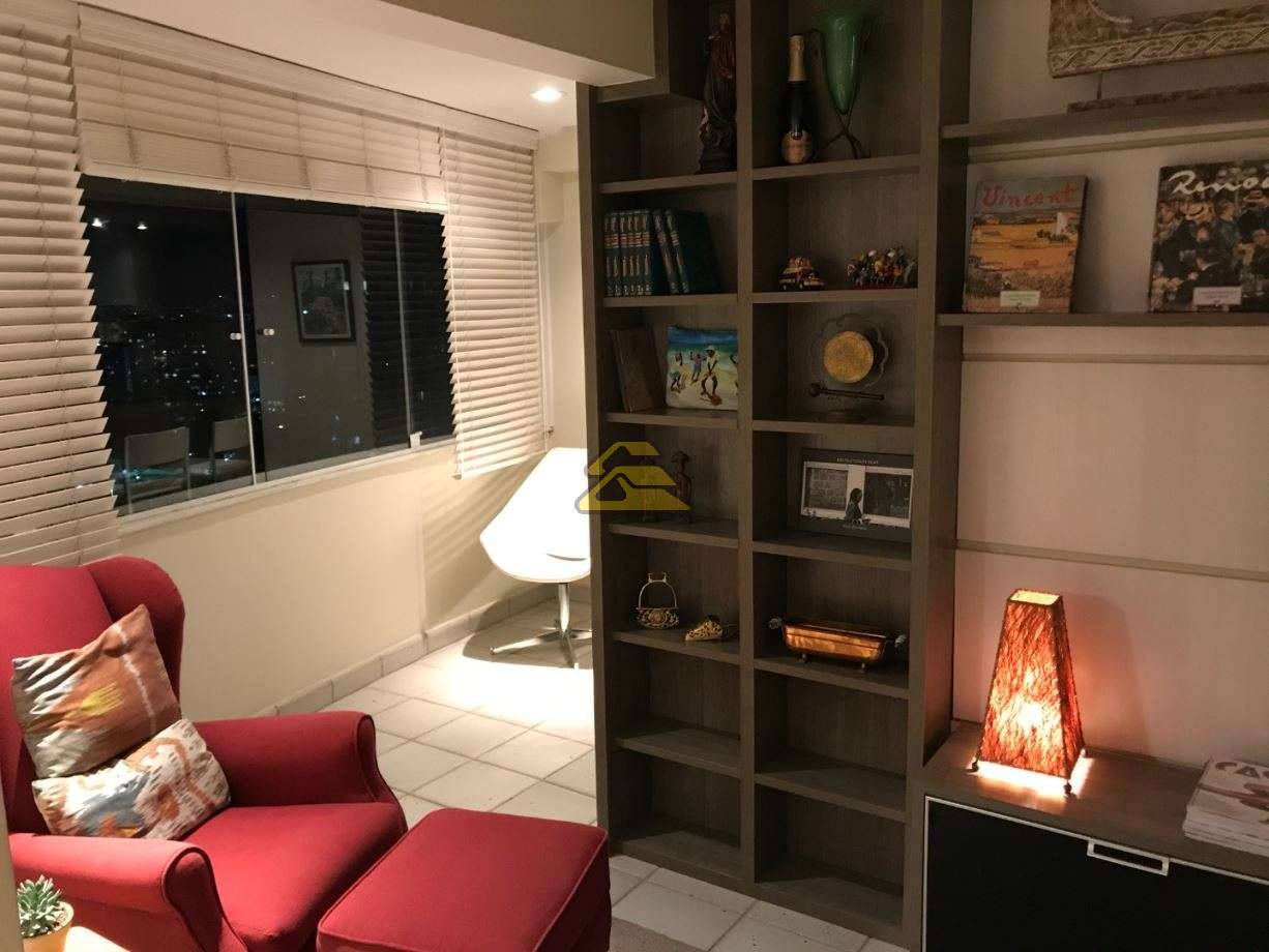 Cobertura à venda com 2 quartos, 110m² - Foto 3