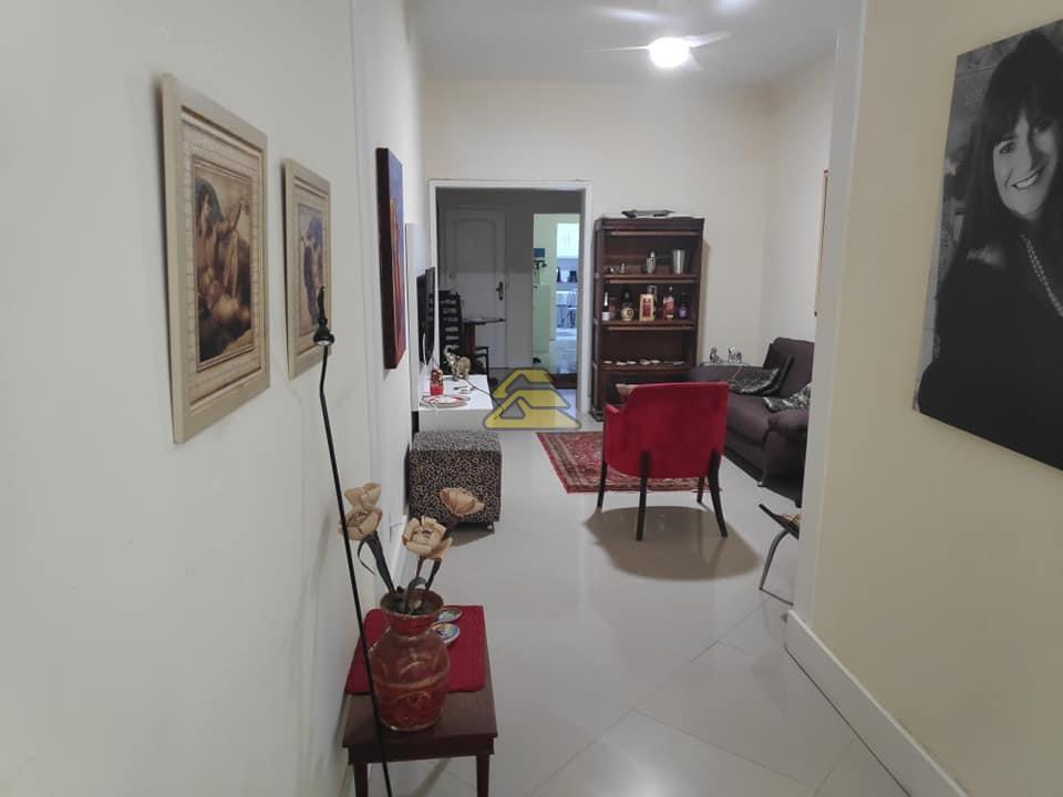 Apartamento à venda com 3 quartos, 159m² - Foto 3