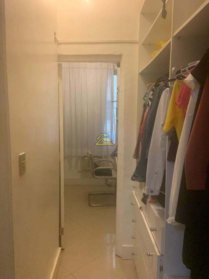 Apartamento à venda com 3 quartos, 159m² - Foto 14