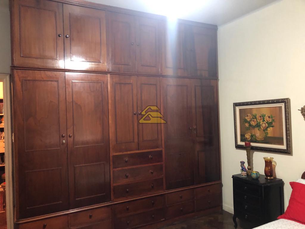 Apartamento à venda com 3 quartos, 190m² - Foto 13