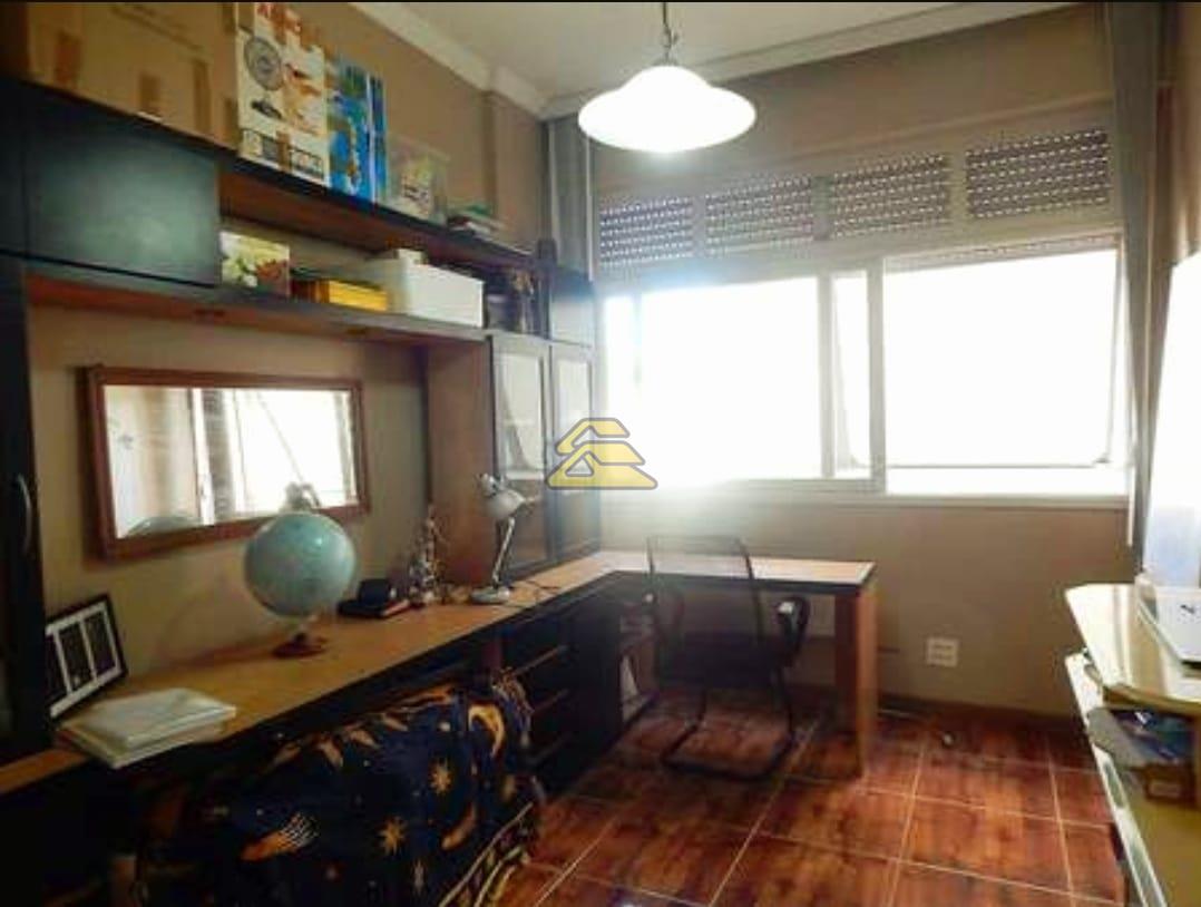 Apartamento à venda com 3 quartos, 185m² - Foto 21