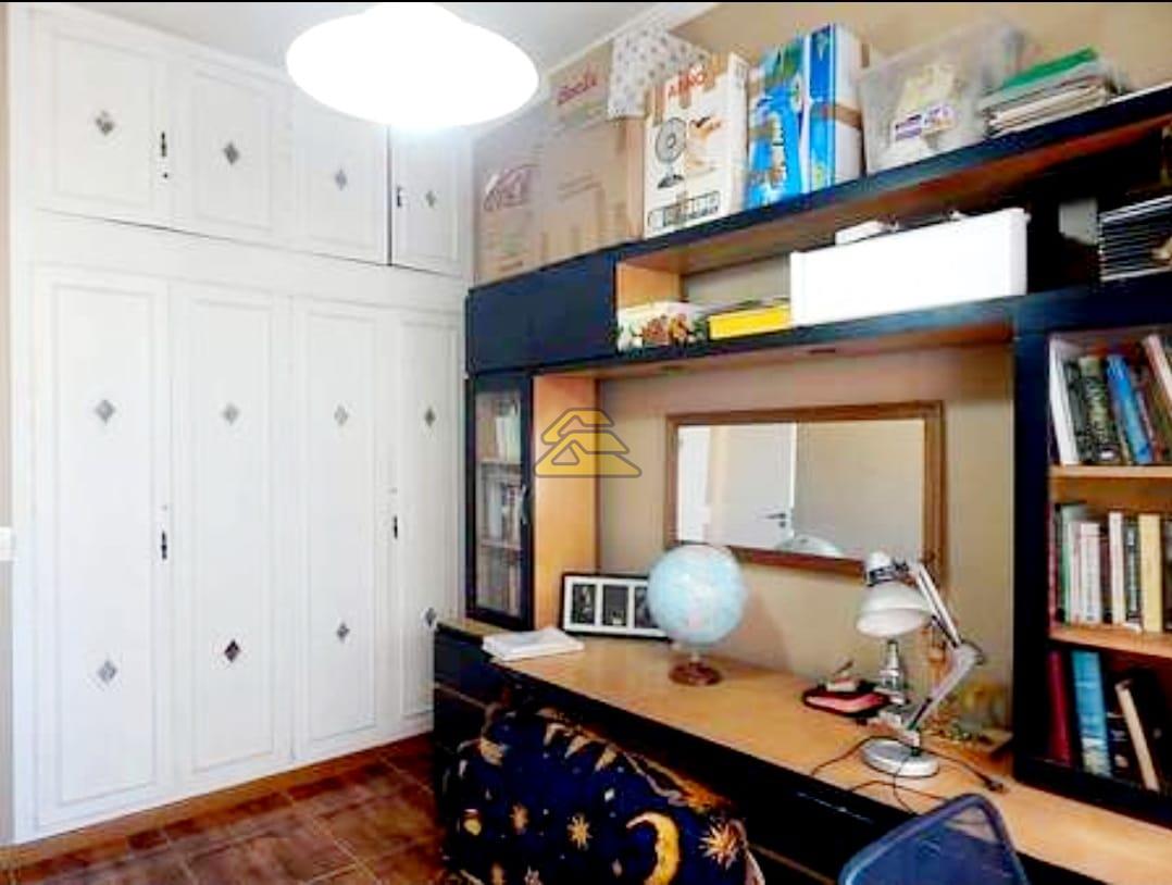 Apartamento à venda com 3 quartos, 185m² - Foto 27