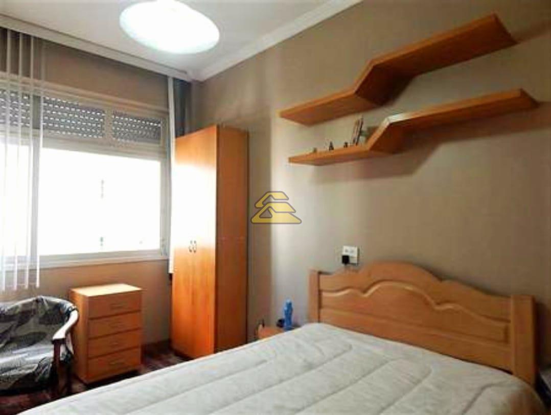 Apartamento à venda com 3 quartos, 185m² - Foto 31