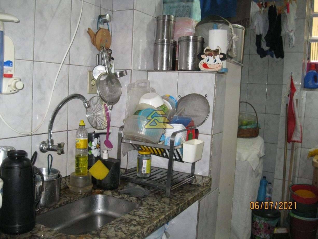 Apartamento à venda com 2 quartos, 41m² - Foto 14