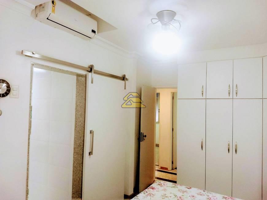 Apartamento à venda com 3 quartos, 95m² - Foto 11