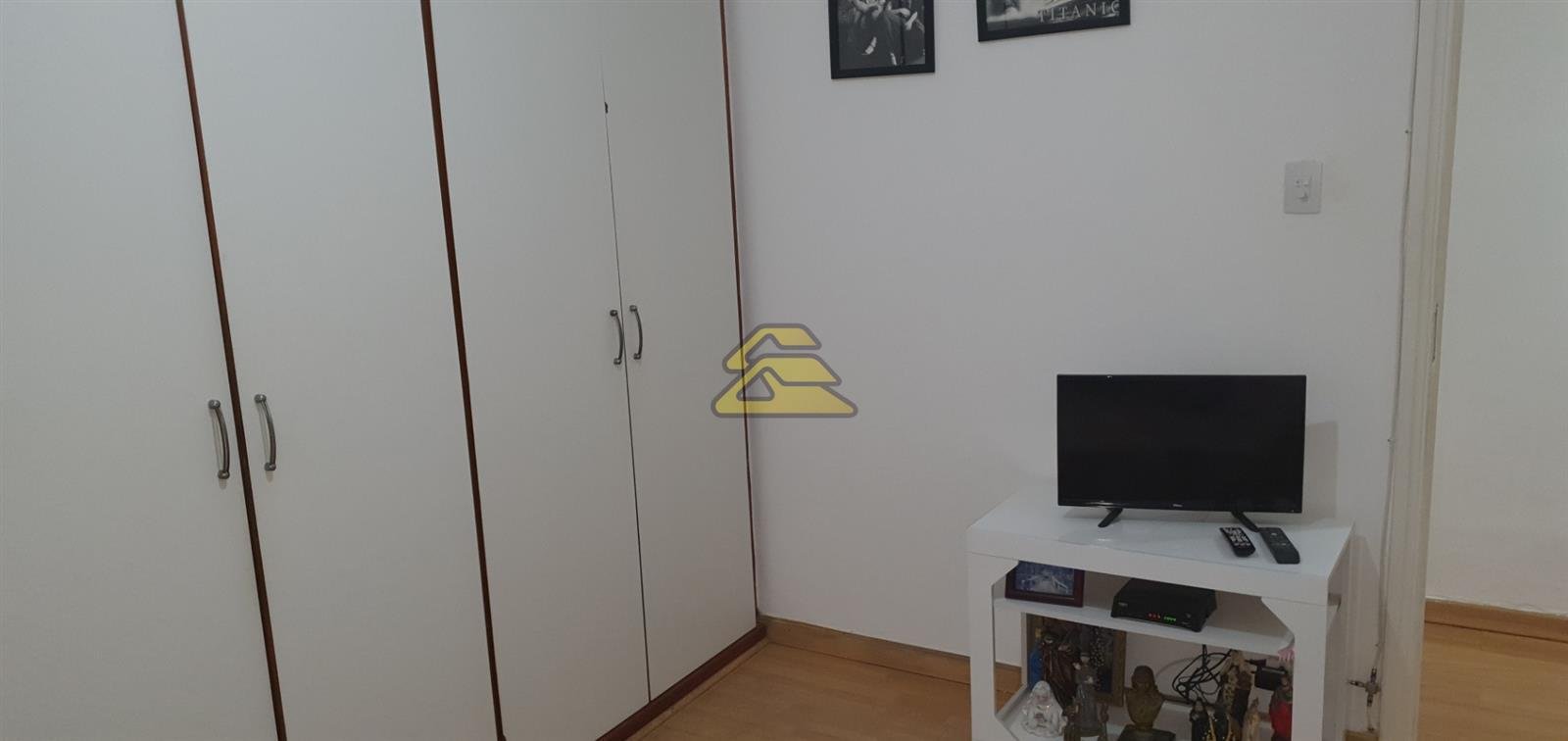 Apartamento à venda com 3 quartos, 94m² - Foto 7