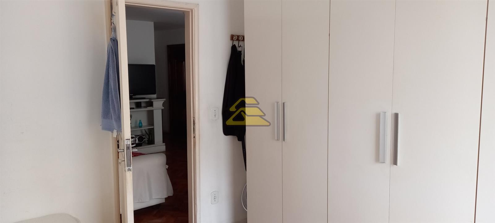 Apartamento à venda com 3 quartos, 96m² - Foto 13