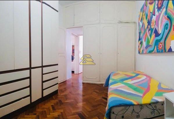 Apartamento à venda com 3 quartos, 96m² - Foto 17