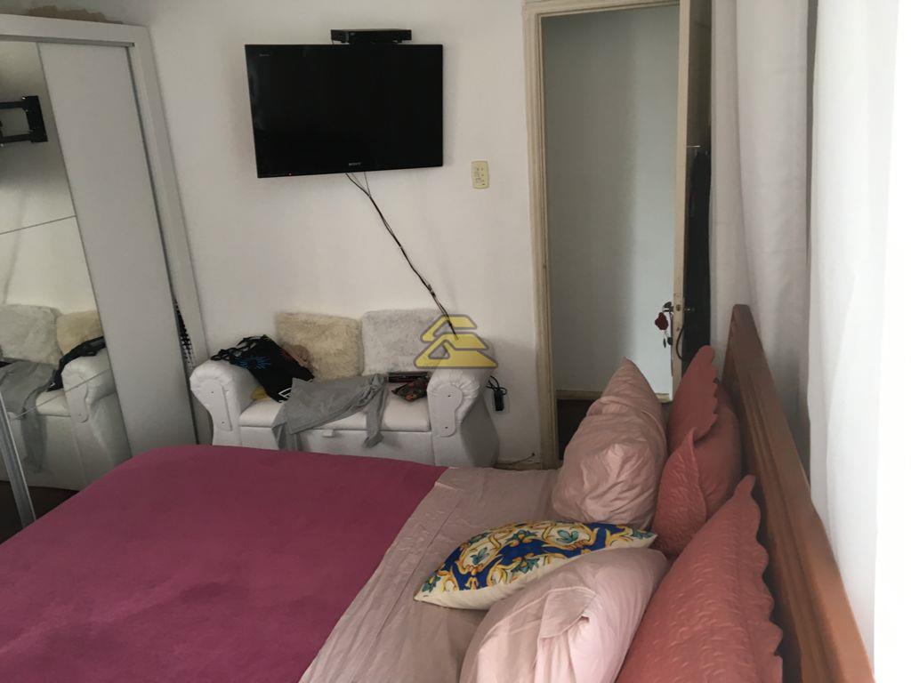 Apartamento à venda com 2 quartos, 62m² - Foto 11