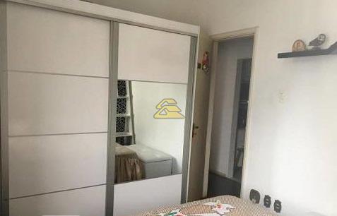 Apartamento à venda com 2 quartos, 62m² - Foto 15