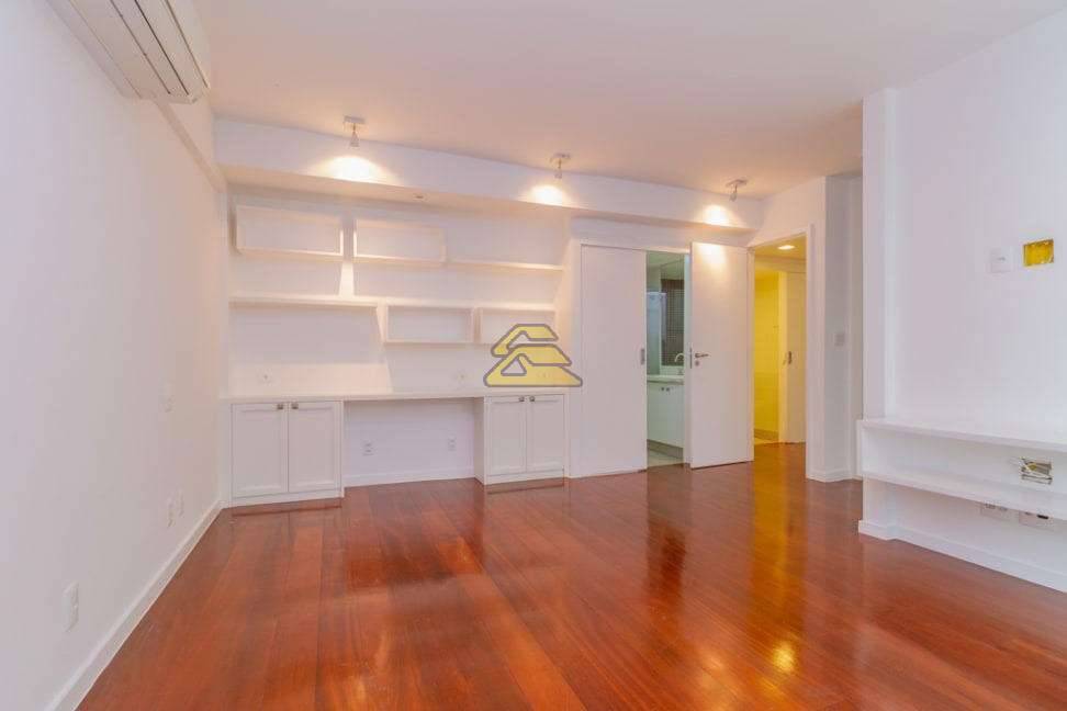 Apartamento à venda com 3 quartos, 199m² - Foto 10