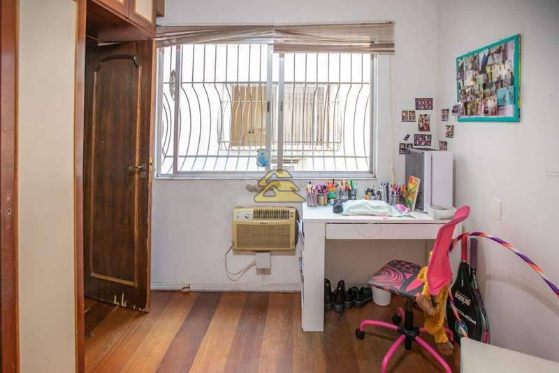 Apartamento à venda com 2 quartos, 60m² - Foto 7