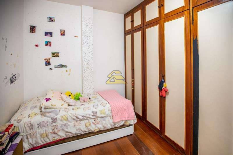 Apartamento à venda com 2 quartos, 60m² - Foto 8