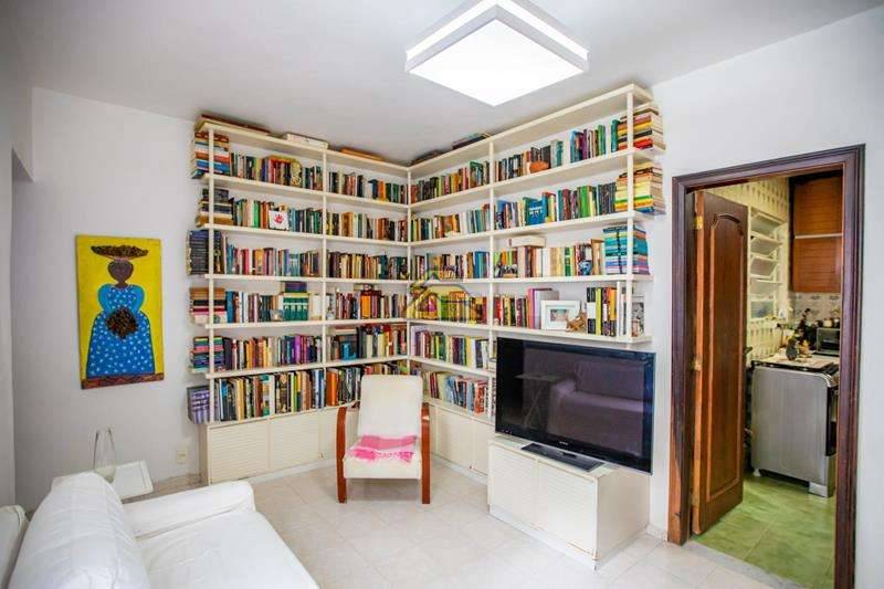 Apartamento à venda com 2 quartos, 60m² - Foto 3