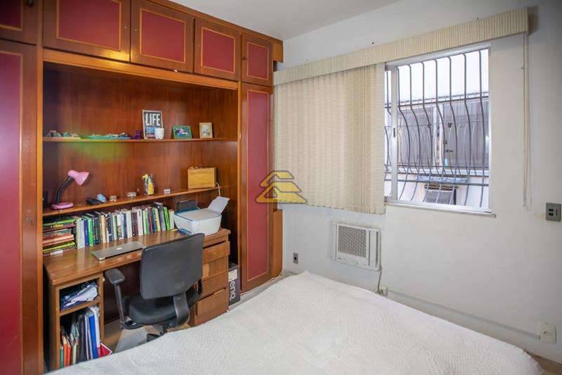 Apartamento à venda com 2 quartos, 60m² - Foto 12