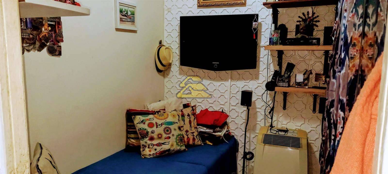 Apartamento à venda com 2 quartos, 80m² - Foto 10