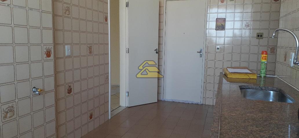 Apartamento à venda com 3 quartos, 95m² - Foto 11