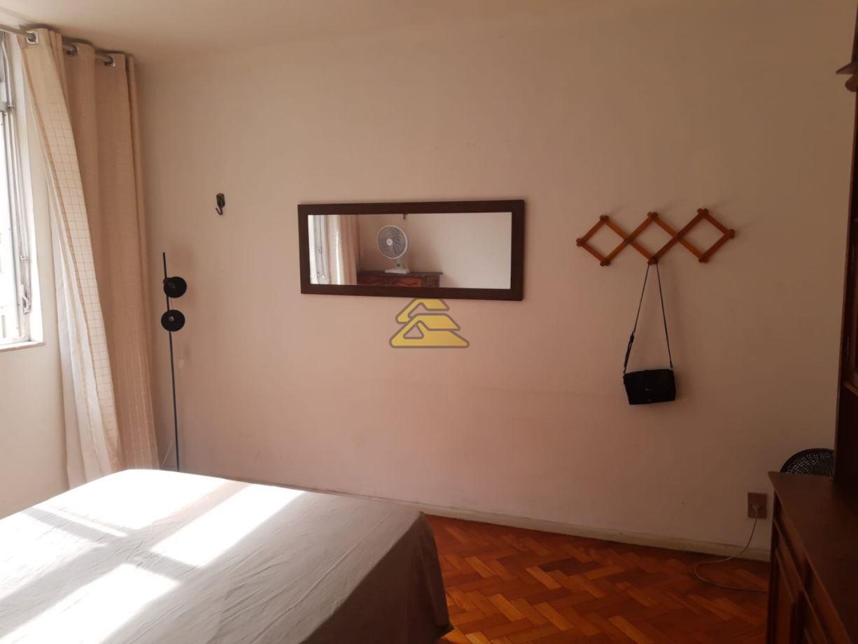 Apartamento à venda com 3 quartos, 107m² - Foto 19